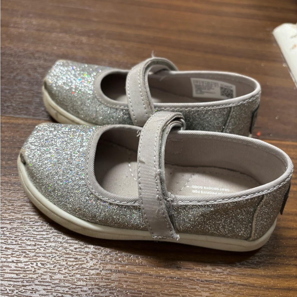Toms Kids Silver Glitter Sneakers